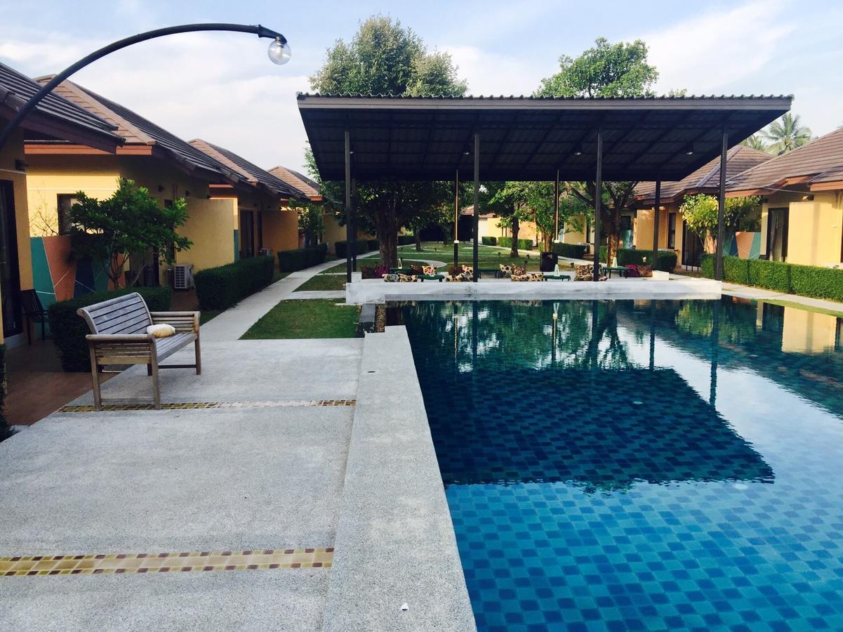 Green Adamas Resort Chumphon Exterior foto