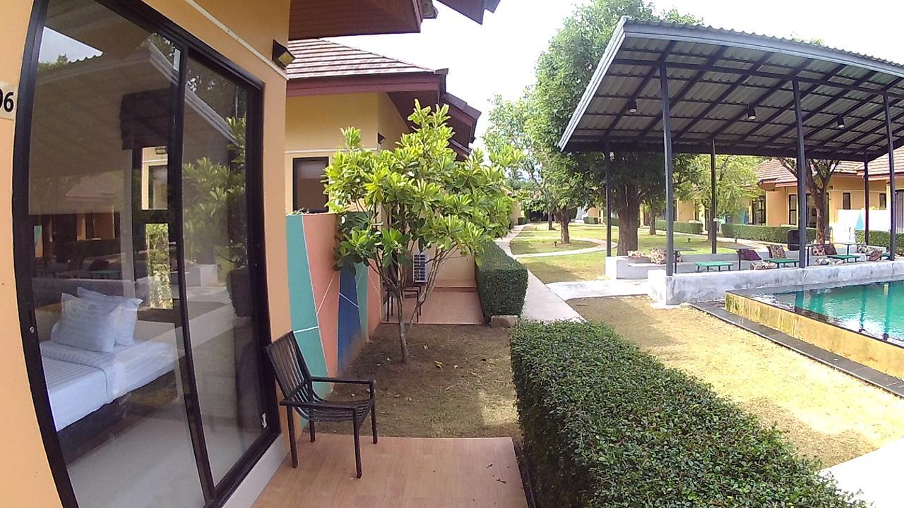Green Adamas Resort Chumphon Exterior foto